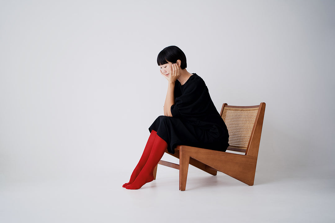 Silk Ribbed High Socks / hakne
