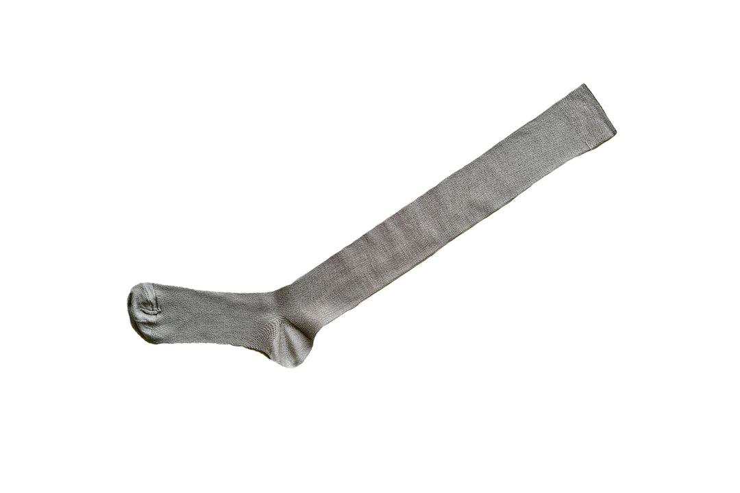 Silk Ribbed High Socks / hakne